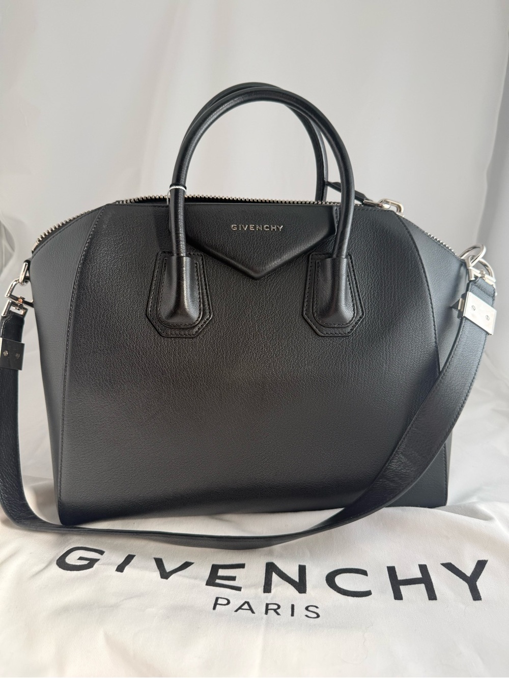 Givenchy Large Antigona Black Leather